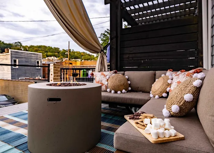 Modern Retreat With Dedicated Parking 2 King Beds Arcade Bbq * Pittsburgh